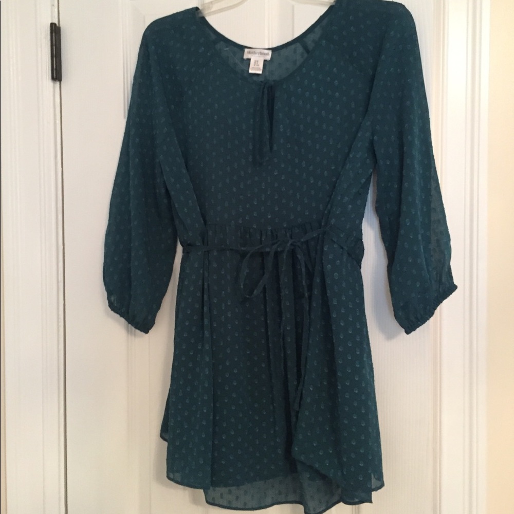 Motherhood maternity blouse nwot